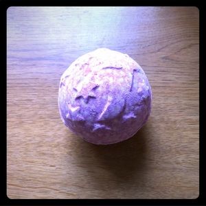 Nighttime Lush Bathbomb